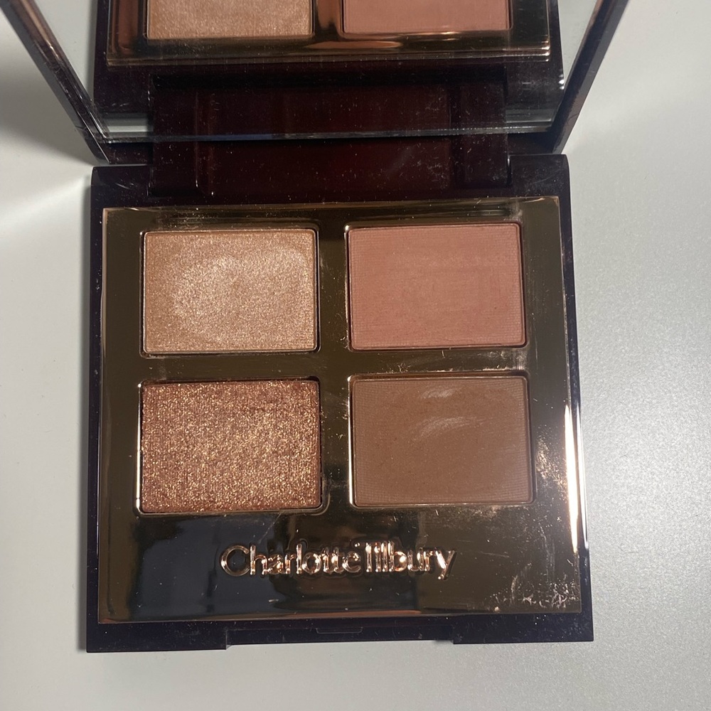 Charlotte Tilbury Luxury Eyeshadow Palette - Pillow Talk